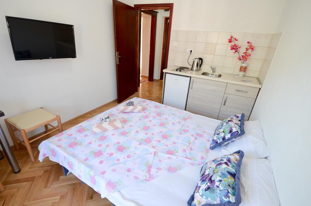 Apartments Ceklin Κότορ Εξωτερικό φωτογραφία